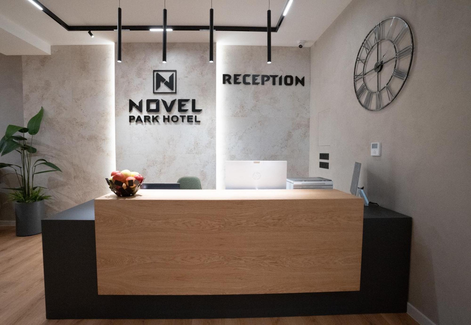 Park Hotel Novel Veliko Tarnovo Ngoại thất bức ảnh